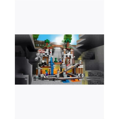 Конструктор Майнкрафт (арт. 23019) Шахта з монстрами 922 деталей