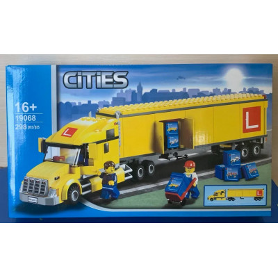 Конструктор City (арт. 19068) "Грузовик трейлер" 298 деталей