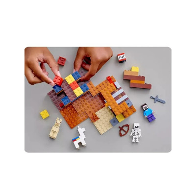 Конструктор Майнкрафт (1018) Торговий пост 201 деталь