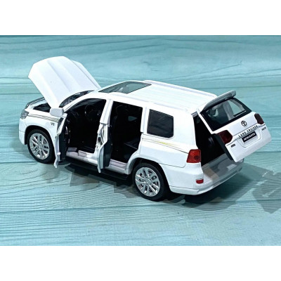 Машинка металева М1:24 Lexus LX570 9218 Біла