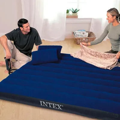 Матрас надувной Двуспальный 203x152x25 см с насосом и двумя подушками Intex 64765 Матрас надувной Двуспальный 203x152x25 см с насосом и двумя подушками Intex 64765